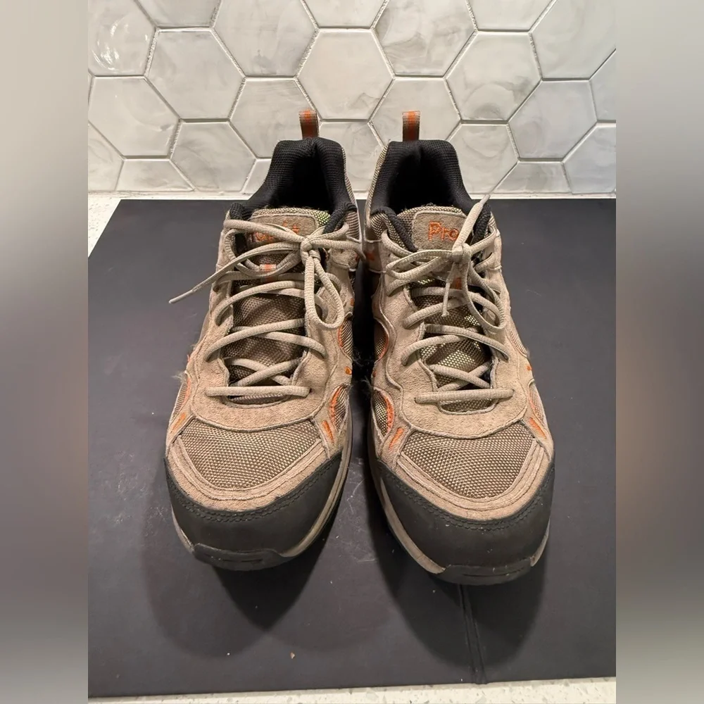Propet Connelly Hiking Diabetic Walking Shoe Tan Suede Size 10.5 Orthopedic